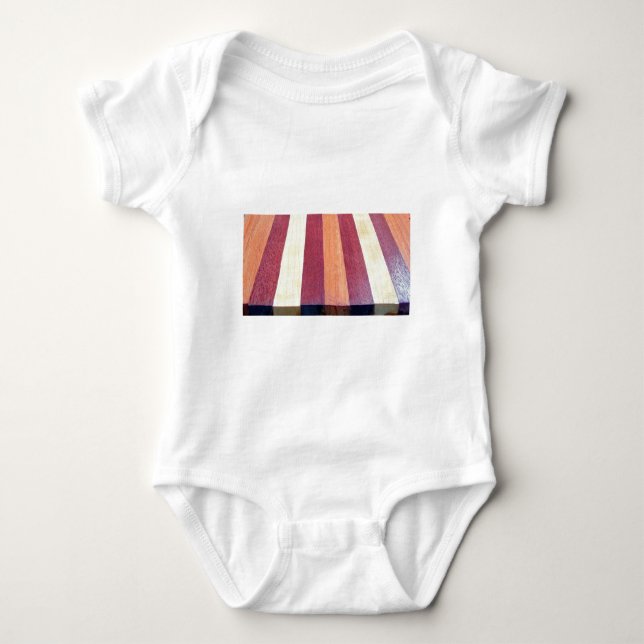 T-SHIRTS MADEIRAS LINDOS DA CEREJA (Frente)