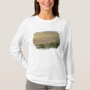 T-shirts Manhã nas montanhas