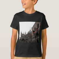 Marca de Rua ao quadrado e Basilica