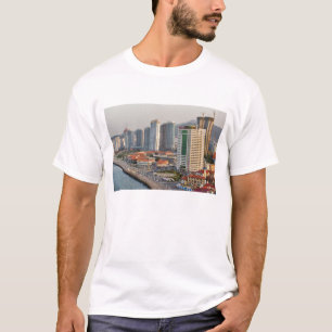 T-shirts Margem com a silhueta da cidade de Yantai, Shandon