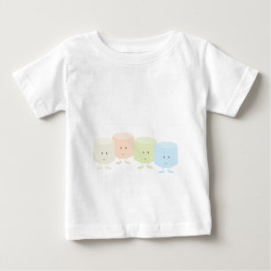T-shirts Marshmallows felizes que estão junto