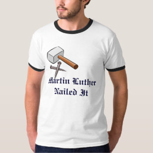 T-shirts Martin Luther pregou-o