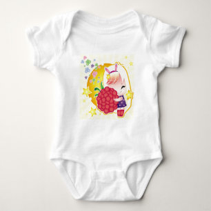 T-shirts Menina bonita com framboesa