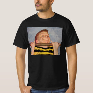 T-shirts Menino Antigo Fazendo Flexões de Braço, Fitness e