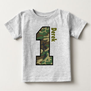 T-shirts Menino Camo do primeiro aniversario um nome feito
