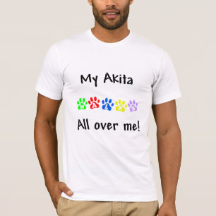 T-shirts Meu Akita anda por cima de mim