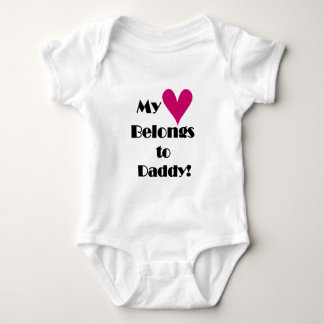 T-shirts Meu coração pertence ao pai