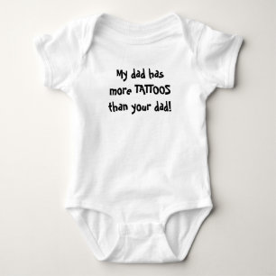 T-shirts Meu pai tem mais TATUAGENS do que seu pai!