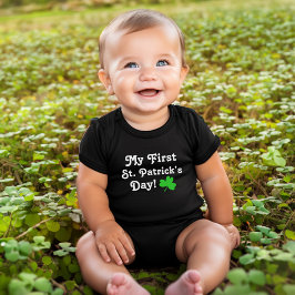 T-shirts Meu Primeiro Dia de São Patrício Verde Trevo