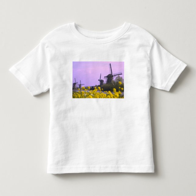 T-shirts Moinhos de vento ao longo do canal em Kinderdijk, (Frente)