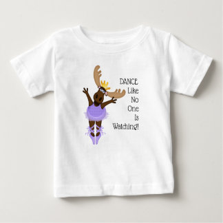 T-shirts Mooserina, o Moose Desajeitado Espero que Dance