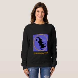 T-shirts Mulher de Witchy nas rodas para o Dia das Bruxas