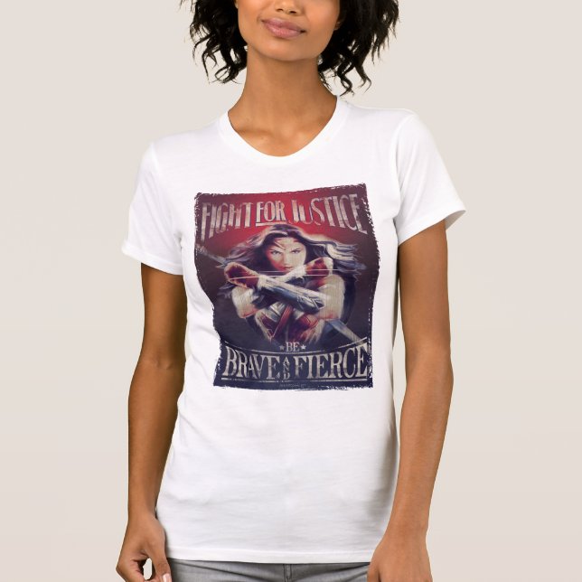 T-shirts Mulher Maravilha Luta Pela Justiça (Frente)