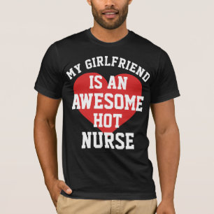 T-shirts Namorada da enfermeira