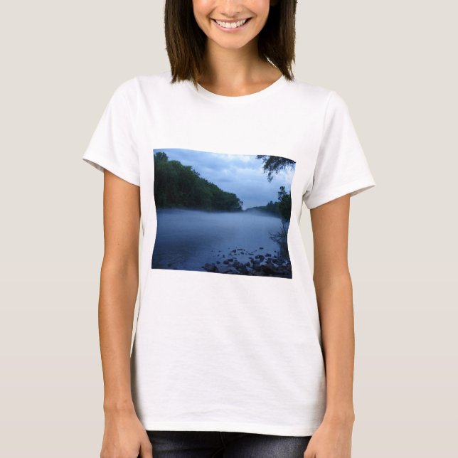 T-shirts Névoa do rio de Chattahoochee da boneca das (Frente)