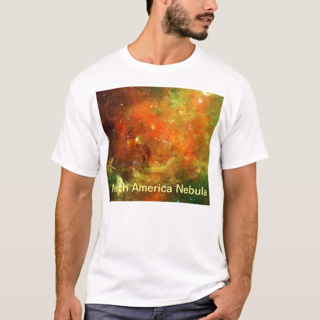 T-shirts NGC 7000 Nebulosa da América do Norte Aprimora Cor (Frente)