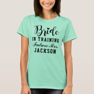 T-shirts Noiva em Treinamento Rosa Futuro Casamento Sra.