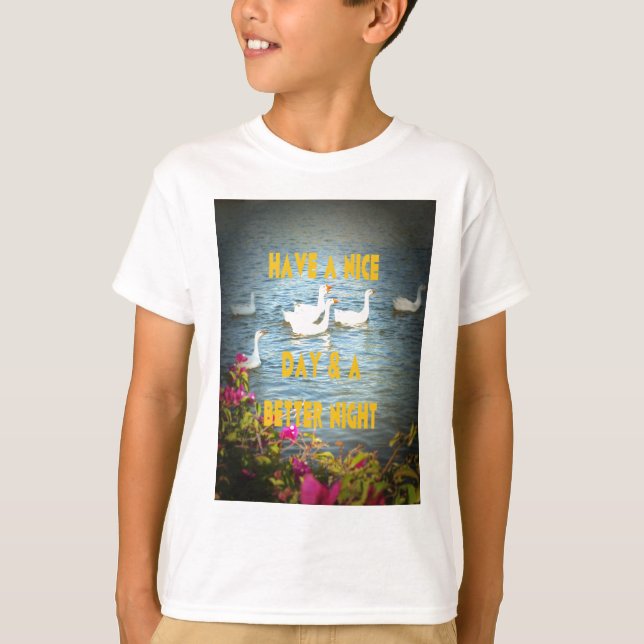 T-shirts Nós sempre deixamos nossos clientes felizes e sati (Frente)