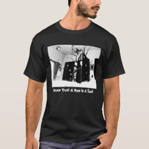 T-shirts Nunca confie um homem em um TShirt de Slenderman