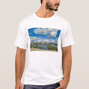 T-shirts Nuvens cúmulus pairam acima de lagos, Noroeste