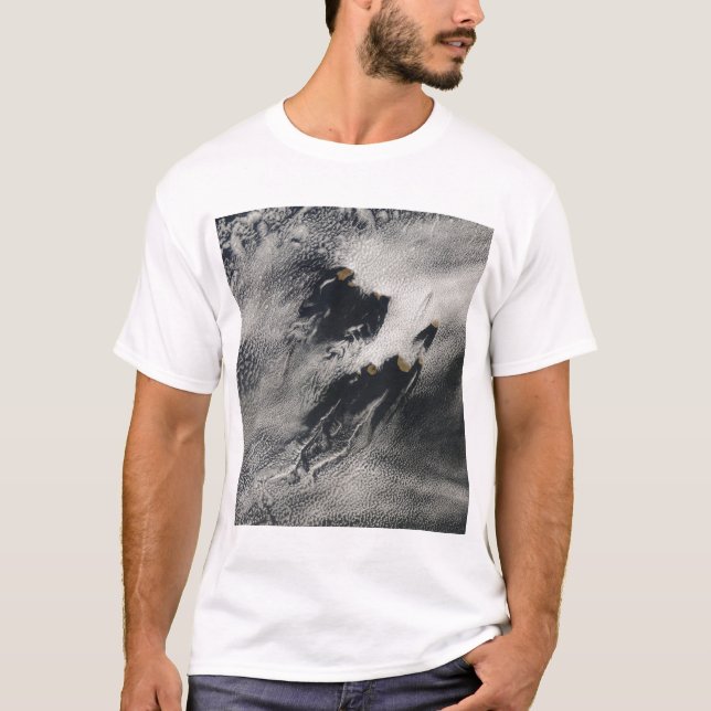T-shirts Nuvens de ondas em forma de navio e vórtices de nu (Frente)