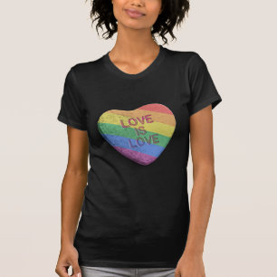 T-SHIRTS O AMOR É OS DOCES DO AMOR - .PNG