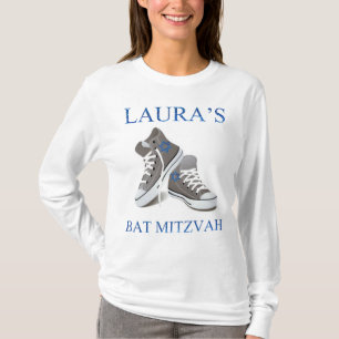 T-shirts O bastão Mitzvah de Laura