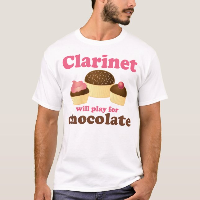 T-shirts O clarinete engraçado funcionará para o chocolate (Frente)