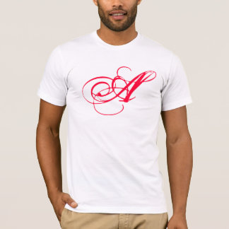 T-shirts O escarlate de letra