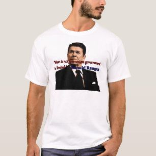 T-shirts O homem não está livre a menos que o governo for