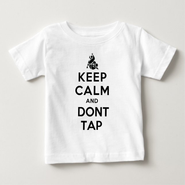 T-shirts o keepcalm não bate (Frente)