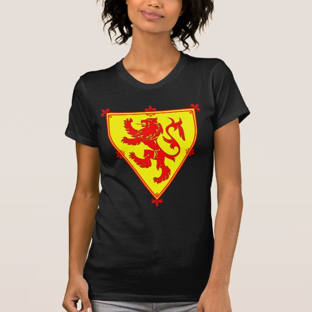 T-shirts O leão de Scotland desenfreado (Frente)