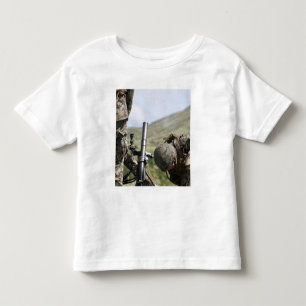 T-shirts O método da direto-configuração de almofarizes 