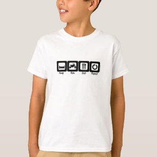 T-shirts O passeio do sono come a repetição