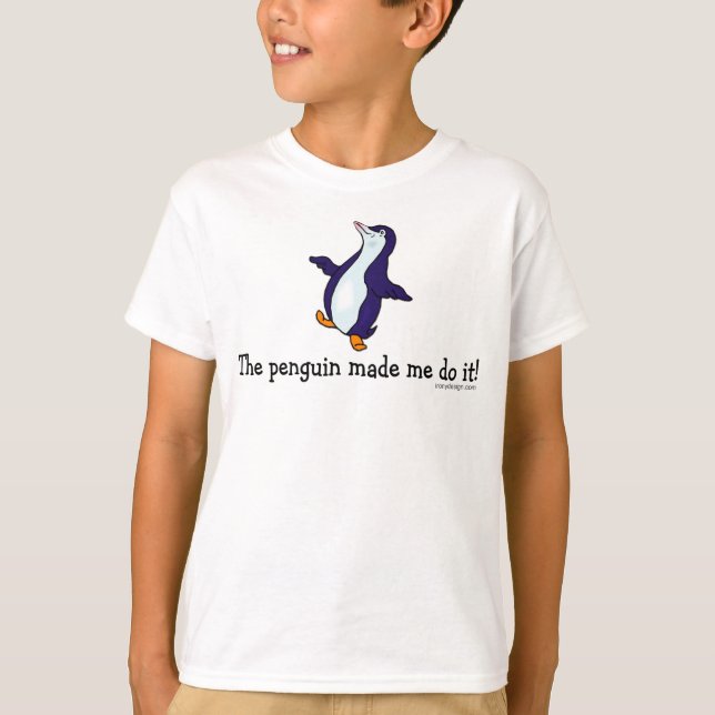T-shirts O pinguim fez-me fazê-lo! (Frente)
