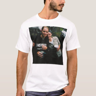 T-shirts O projeto traz para trás