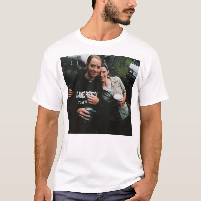 T-shirts O projeto traz para trás (Frente)