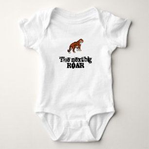 T-shirts O RUGIDO grande seguinte