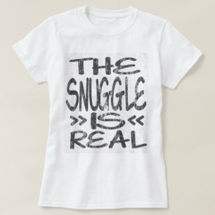 T-shirts O Snuggle é DS real