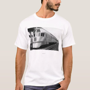 T-shirts O trem aerodinâmico de aço de ZepherStainless