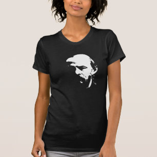 T-shirts O Tshirt das mulheres de Dostoyevsky