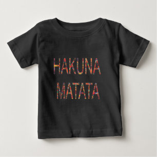 T-shirts O vintage africano do bebê bonito colore Hakuna