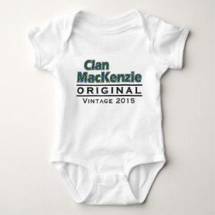 T-shirts O vintage de MacKenzie do clã personaliza seu