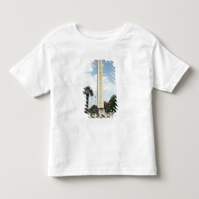 T-shirts Obelisk de Theodosius mim, com uma base romana (Frente)