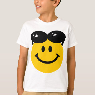 T-shirts Óculos de sol empoleirados sobre a cara principal