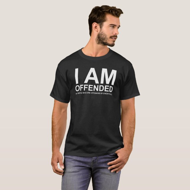 T-shirts Ofendido pelas pessoas que são SJW engraçados (Frente Completa)