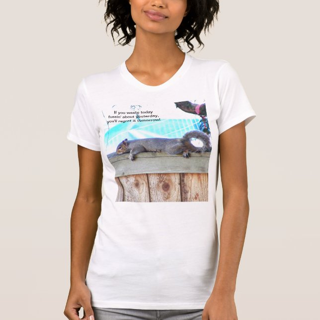 T-shirts Ontem (Frente)