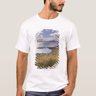 T-shirts Opinião da água e da costa no Bute, Argyll,