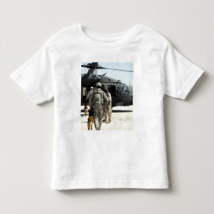 T-shirts Os alimentadores de cão militares do funcionament