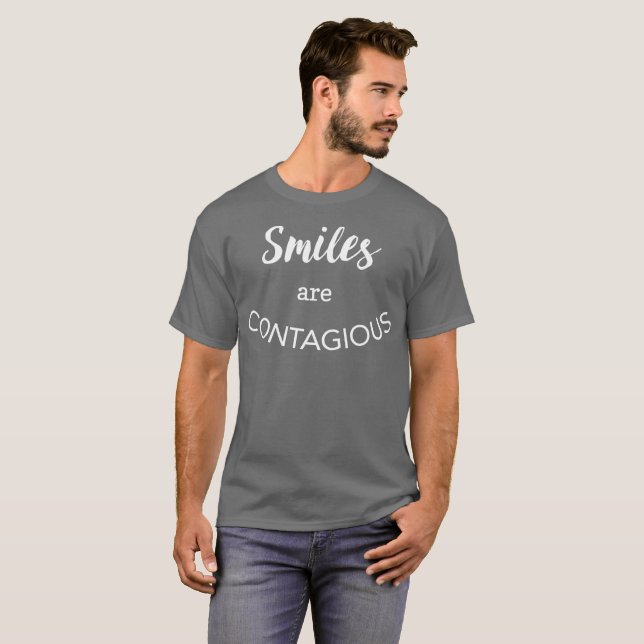 T-shirts Os sorrisos são humor inspirador do divertimento (Frente Completa)